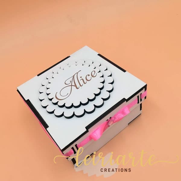 Caixa personalizada em MDF Branco