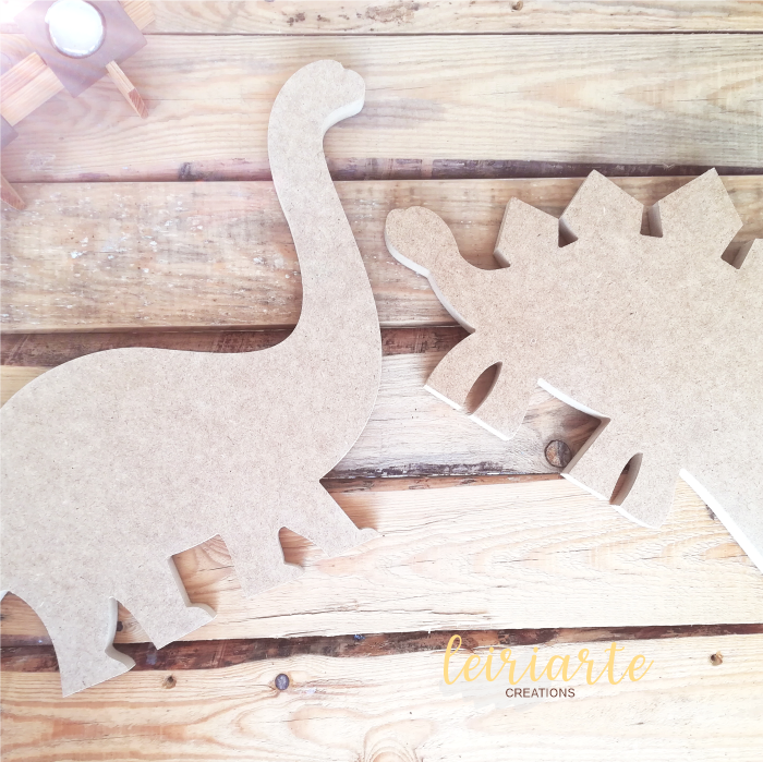 Dinossauros em MDF Crú