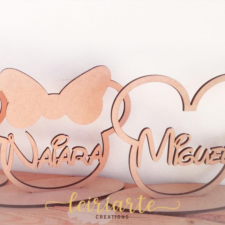 Troféu Minnie e Mickey com Nome