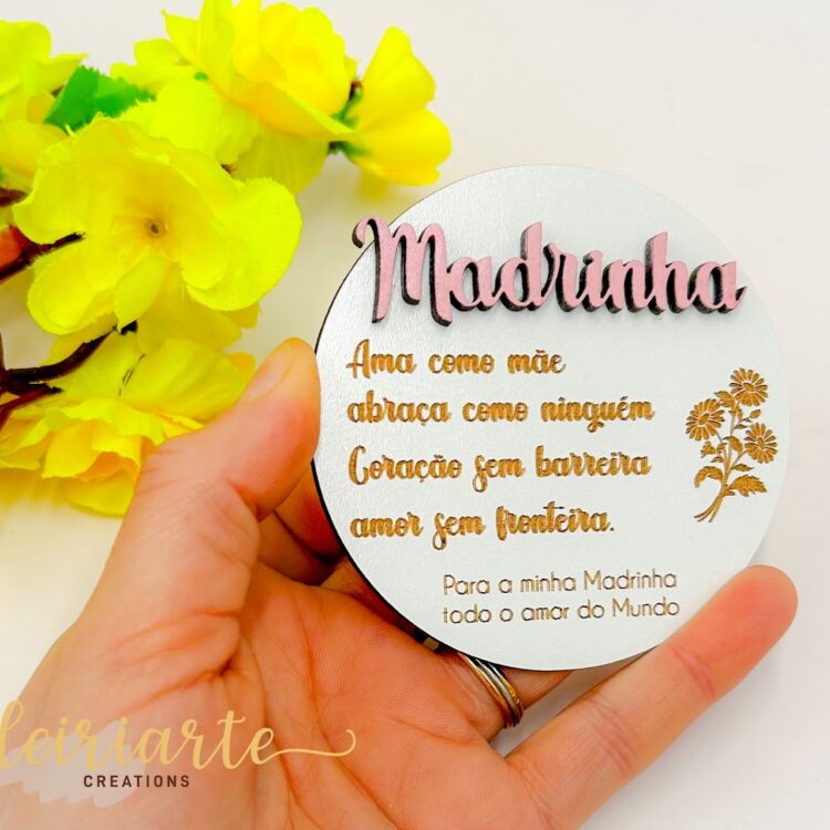 Iman Personalizado em Madeira - Nome Colorido