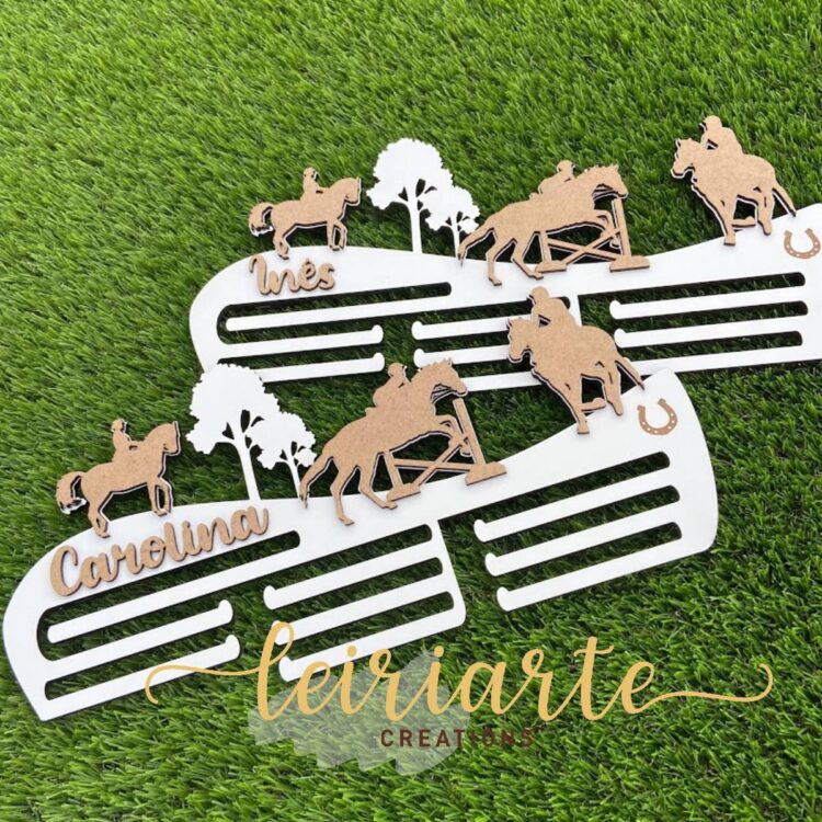 Porta Medalhas Personalizado - Hipismo