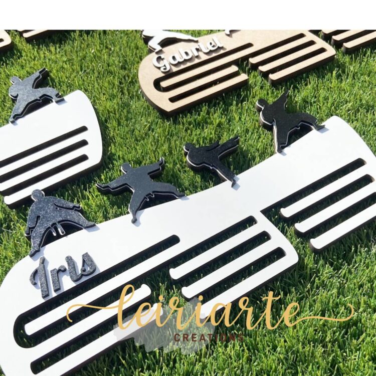 Porta Medalhas Personalizado - Karaté