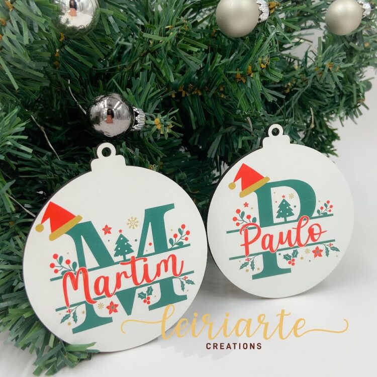 Bolas de Natal Personalizadas a Cores Inicial com Nome