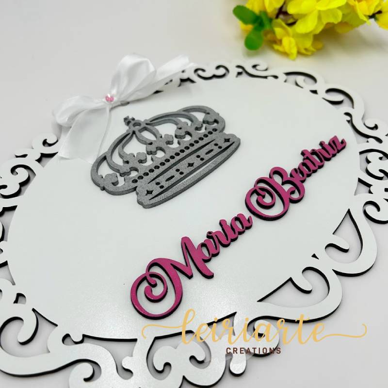 Placa Personalizada com Coroa 2 Placa Personalizada com Coroa - Image 2